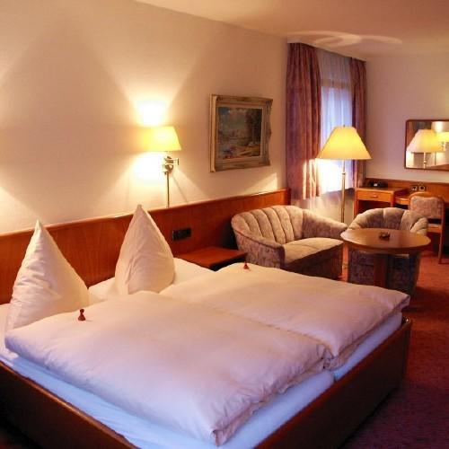 Hotel Buck Bad Urach Extérieur photo
